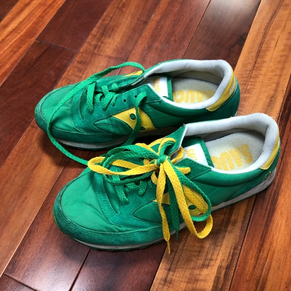 saucony shamrock shoes womens